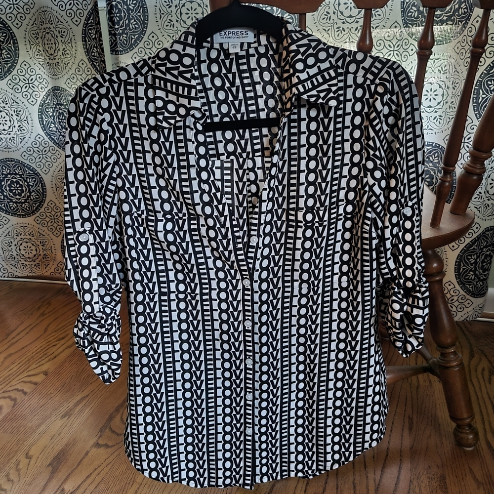 Express Black & White LOVE Print Portofino Shirt